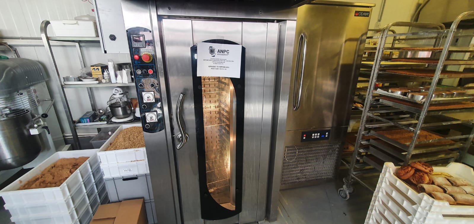 ANPC continuă controalele, în întreaga țară, la cozonaci și produse de patiserie