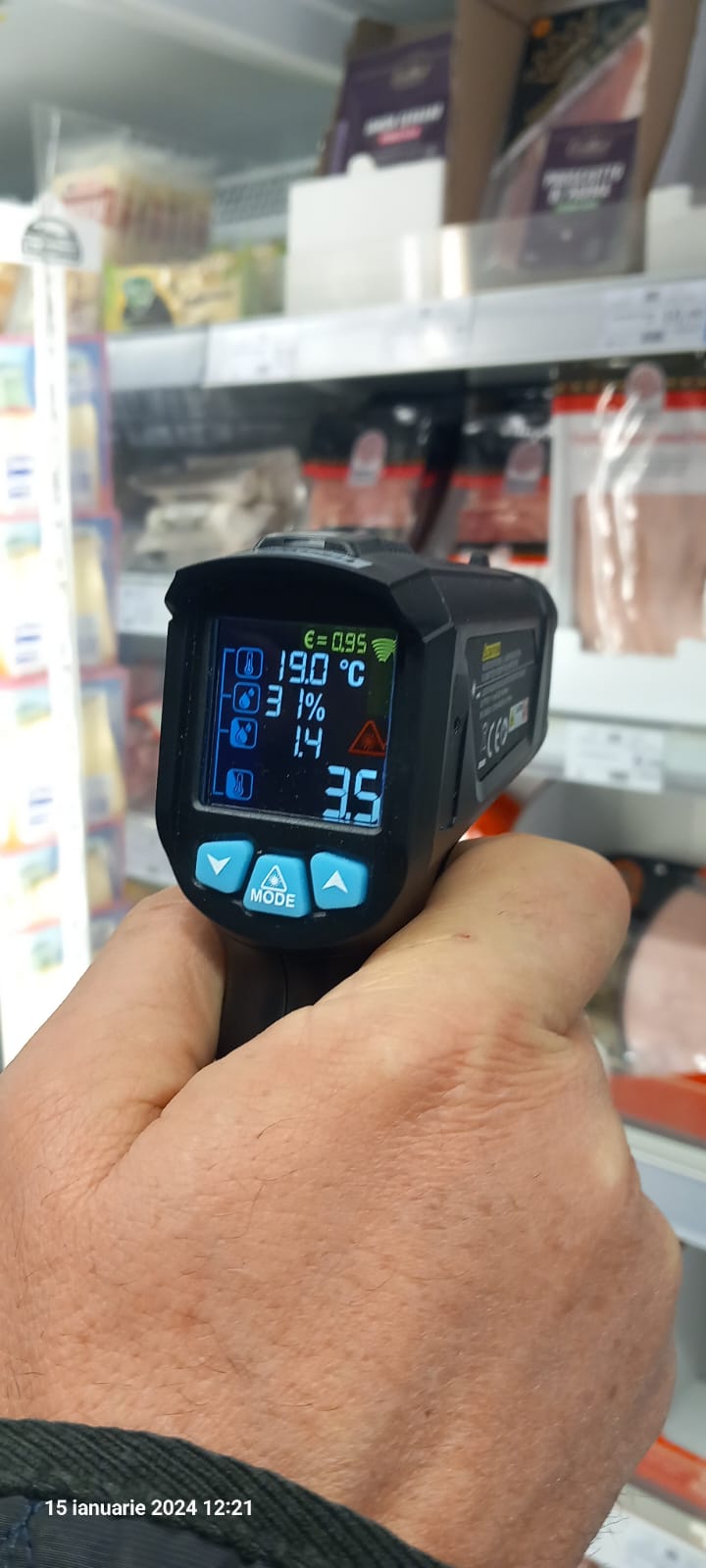 ANPC a amendat cu 5 milioane de lei cele peste 230 de magazine Mega Image controlate